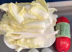 Chicken soup with baby cabbage (with plenty of ingredients) Illustration of how to do it 1