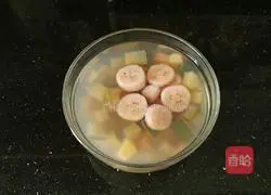 Illustration of how to make banana, apple and winter melon peel 11
