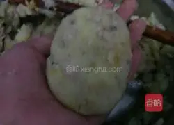 Illustration of how to make croquettes 13