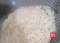 Illustration of braised lion head 2