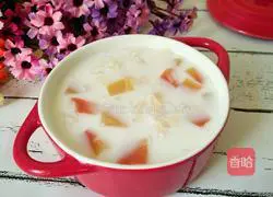 Milk-flavored papaya and white fungus soup recipe 8