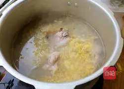 Illustration of how to make braised pork ribs with pickled cabbage 5