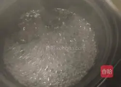 Illustration of how to make five-spice omelette 2 