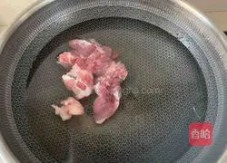 Illustration of how to make red bean, lentil and pig tail bone dehumidification soup (for one person) 2