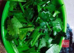 Illustration of how to make farm day lily powder soup 7