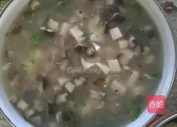 Illustration of how to make smooth meat soup 8