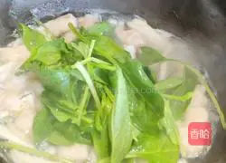 Low-calorie spinach soup recipe 5