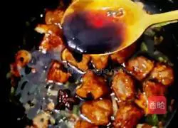 Illustration of Beef Brisket Stewed with Potatoes 15