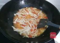 Illustration of how to make Sanxian Soup (Xihong Mushroom Soup) 9