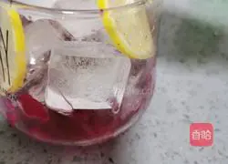 Illustration of how to make dragon fruit sprite ice drink 8