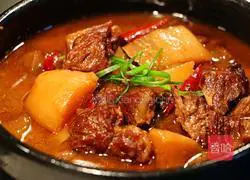 Illustration of how to make radish stewed beef brisket 12