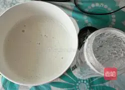 Illustration of making soybean, almond and oatmeal drink 5