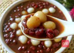 Illustration of how to make brown sugar, red bean and glutinous rice balls 2