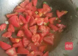 Illustration of how to make simple and delicious tomato and egg soup in 5 minutes