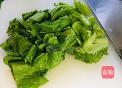 Illustration of how to make mustard shredded pork soup 5