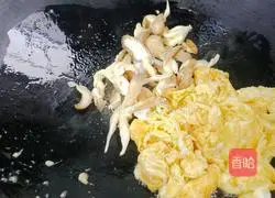 Mushroom egg noodle soup recipe 5