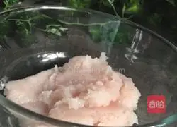 Illustration of how to make vegetable and fish ball soup 4