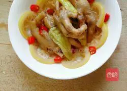 Illustration of how to make pickled pepper chicken feet 7
