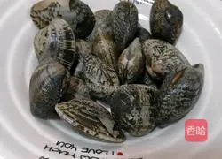 Illustration of how to make clam and loofah vermicelli soup 2