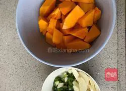 Golden Pumpkin Soup Recipe Illustration 1