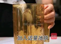 HiTea is full of the same style Illustration of how to make a cup of red pomelo (Little Rabbit Running Drink Training) 6