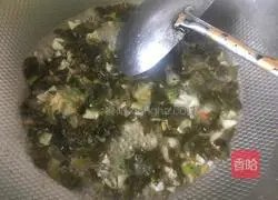 Illustration of how to make slurry water surface 6