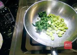 Illustration of how to make pickled vegetables, bean paste and shrimp skin soup 3