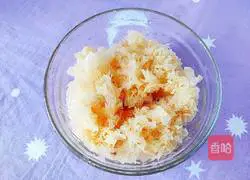 Hami melon and white fungus soup recipe 6