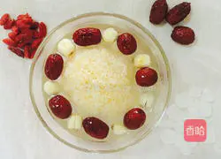 Illustration of Tremella, Lotus Seed and Red Date Soup 2