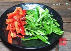 Illustration of home-style fried pork rinds 6