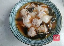 Illustration of how to make handmade wontons 11