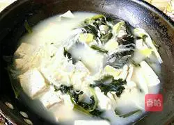 Illustration of how to make fish soup 12