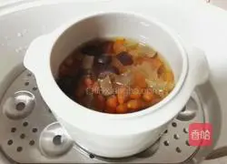 Recipe for Tremella, Red Dates and Wolfberry Beauty Soup 8