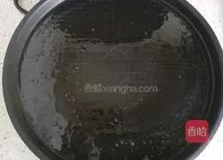 Illustration of how to make carrot and lotus root cake 13