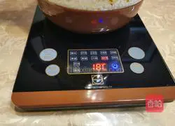 Illustration of how to make peach gum pumpkin glutinous rice soup 7