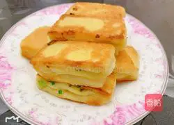 Illustration of how to make cornmeal and scallion rolls 13