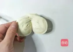 Illustration of how to make heart-shaped white steamed buns 12