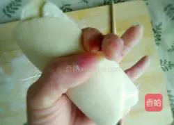 Illustration of how to make flower steamed buns 13