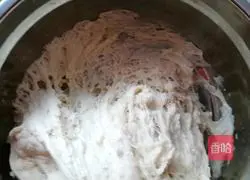 Illustration of how to make big and round white steamed buns 4