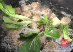 Illustration of how to boil steamed dumplings 9