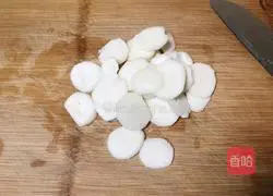 Illustration of how to make red fruit and water chestnuts with snow pear 4