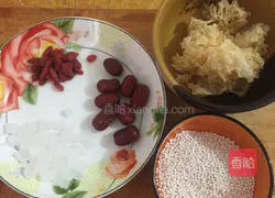 Tremella sago soup recipe 1