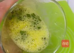 Illustration of how to make egg cakes 5