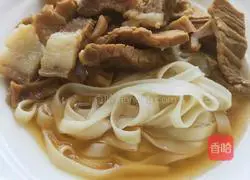 Illustration of making braised noodles 5