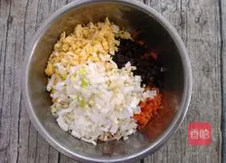 Illustration of how to make carotene stuffed buns 11