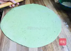 Illustration of how to make garlic spinach noodles 5