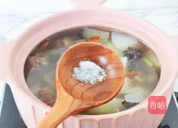 Illustration of how to make mutton stewed radish soup 12