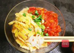 Tomato and goose eggs Illustration of how to make cucumber noodles 8