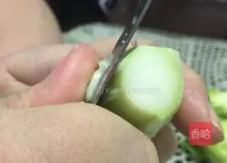 Illustrations of how to make nutritious and delicious cold dishes 2