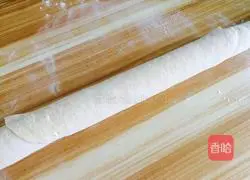 Illustration of how to make small noodles 4